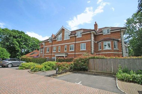 4 Bedroom Terraced